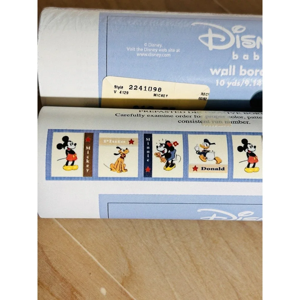 2 Disney MICKEY OLD GANG Prepasted Wall Paper Boarder Mickey Minnie Donald